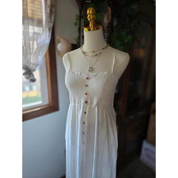Dokotoo Dresses & Skirts - NWT || Dokotoo || White Smocked Button Down Maxi Dress || Size: S/M ||